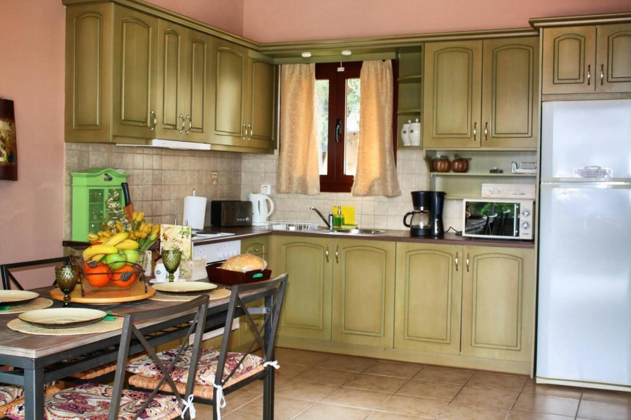 Traditional Villa Mandola Livathos  外观 照片