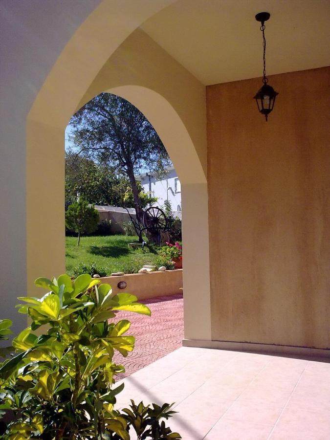 Traditional Villa Mandola Livathos  外观 照片
